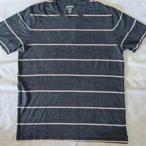 Blue red stripes Men's T shirt Soft Material Old Navy Size Large